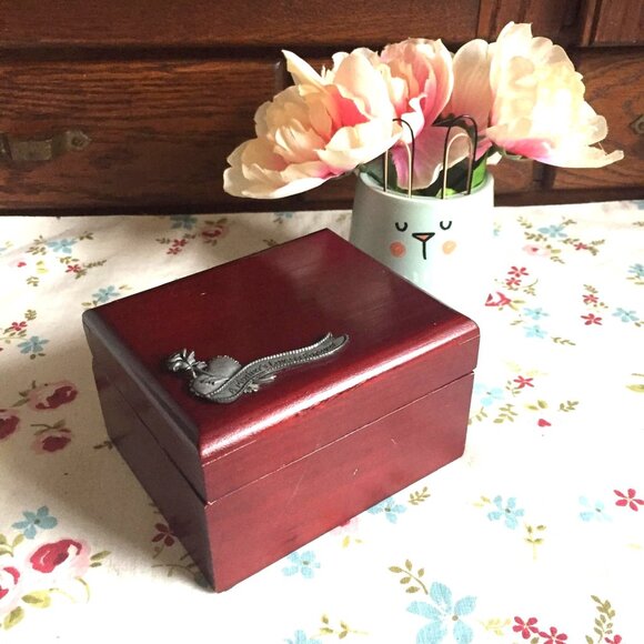 A Mother's Love Pewter Small Wood Jewelry Box with Red Lining - Picture 1 of 6